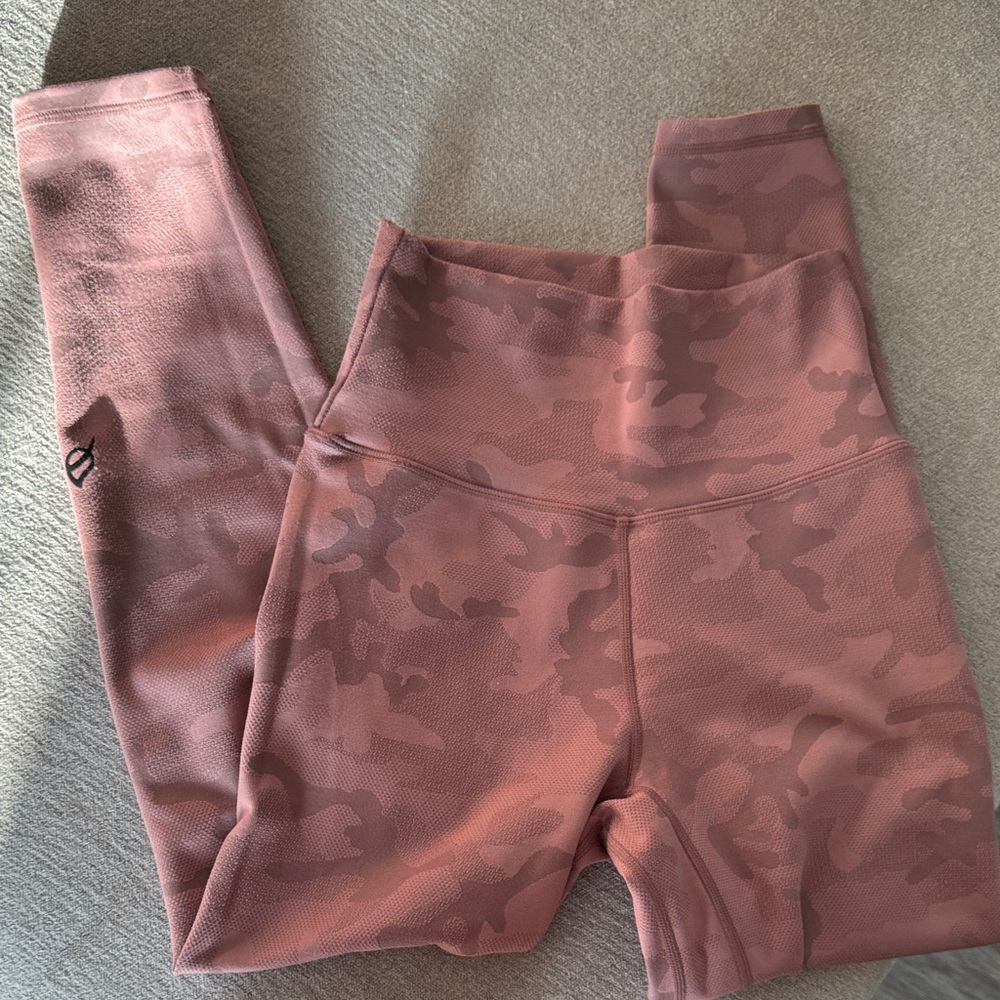 P’tula stealth leggings